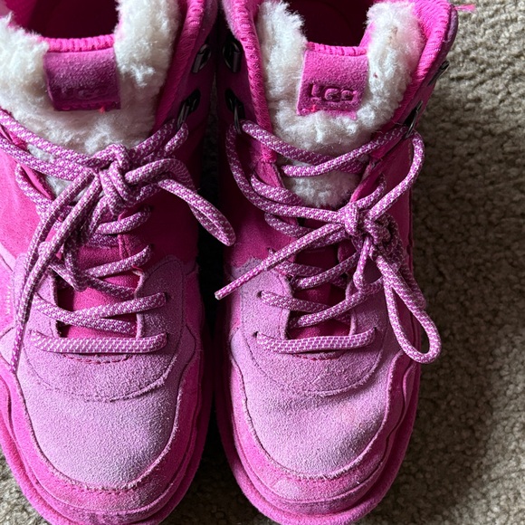 UGG Kids Vibrant Pink Boots gently used - Picture 1 of 5